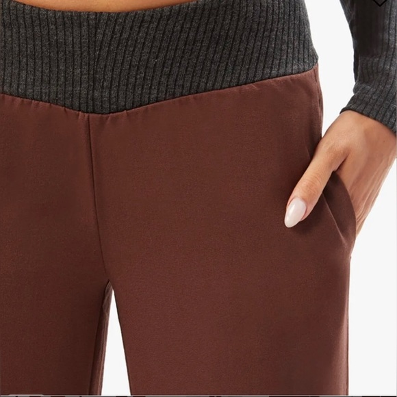 WeWoreWhat NWT Revolve Low Rise V Pant Suiting Twill in Cacao/Black - Picture 4 of 8